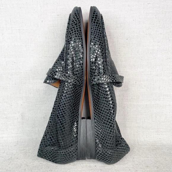Vionic Womens 9 Zana Loafer Lizard Print Black Leather Smoking Venetian Flats - Picture 9 of 11